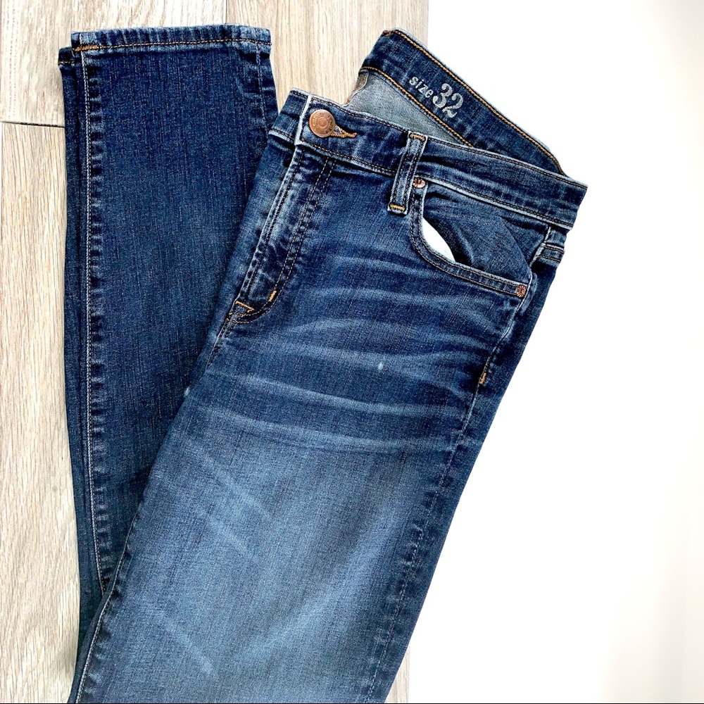 J Crew | Toothpick Skinny Medium Wash Jean Size 32
